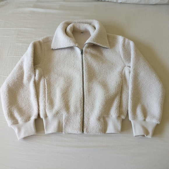 NWOT Uniqlo Cream Sherpa Fleece Pile Lined Cropped Teddy Bomber Jacket XS - Picture 11 of 16
